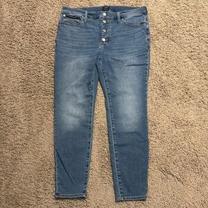EUC J. Crew 9” mid-rise skinny jean, sz 31